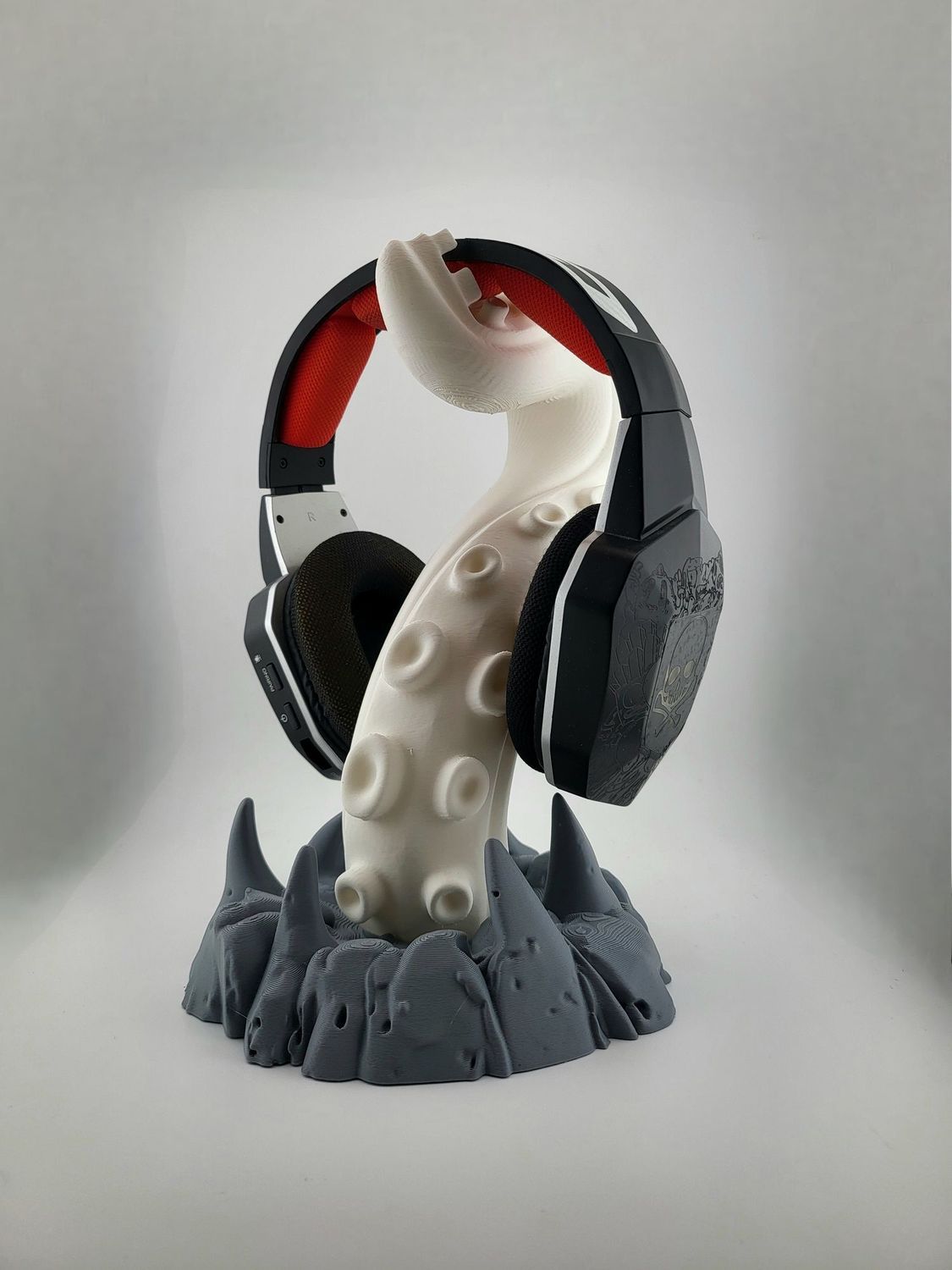 Desk Setup Gaming - Octopus Tentacle Headphone Stand 3D Printed