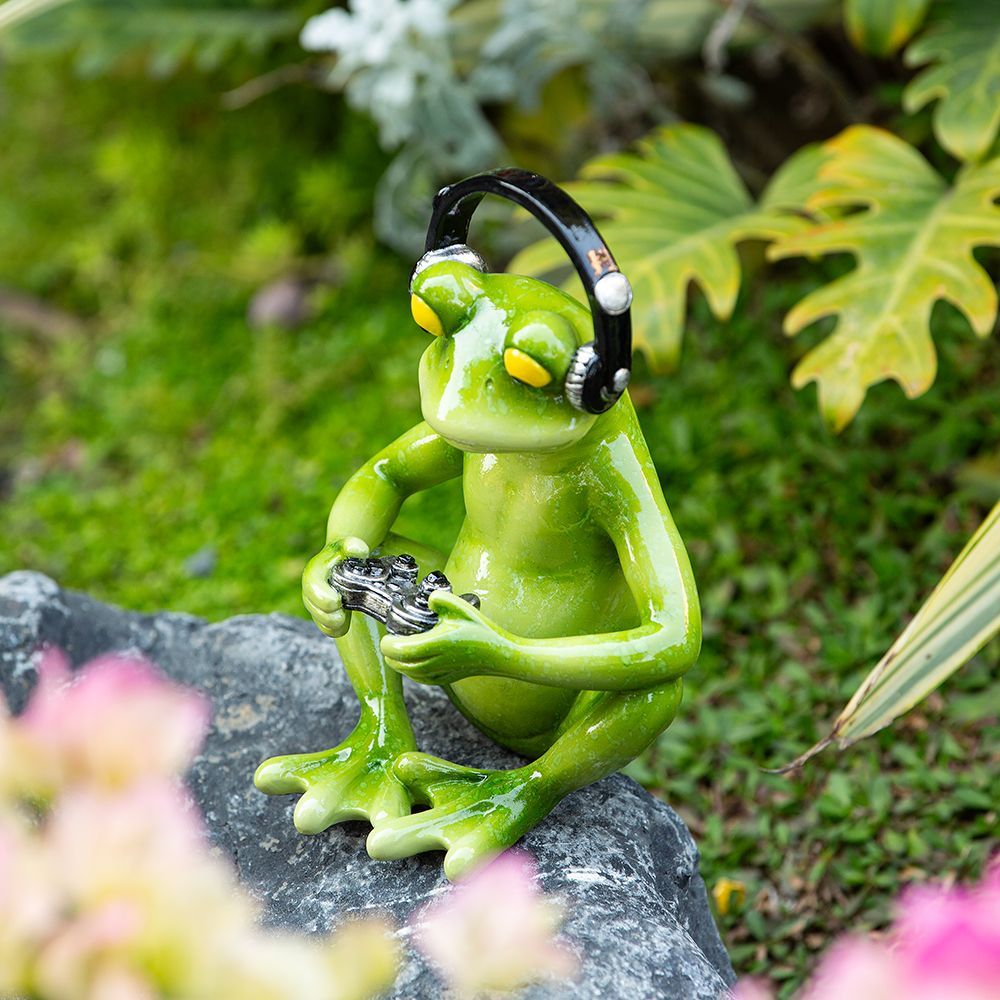 Funny Gaming Frog Statue with  - Desk Setup Headphones ulasan dan harga